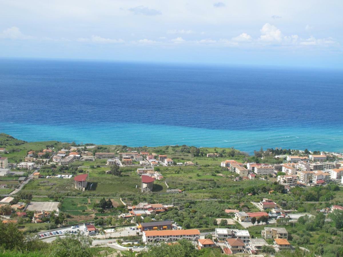Casa Vacanze Miceli Tropea Buitenkant foto